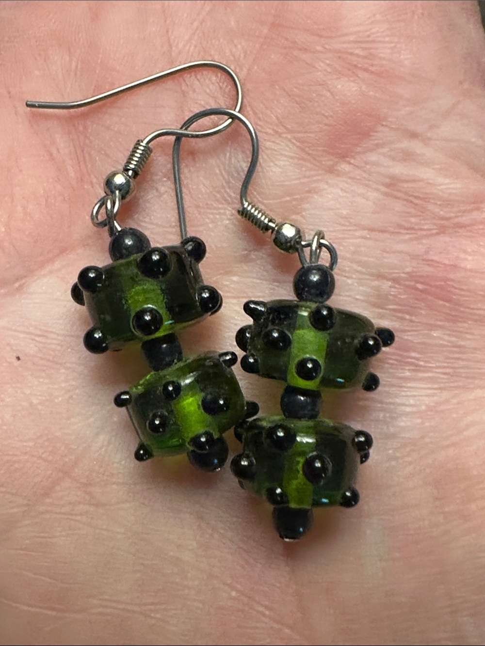 Handmade Green and Black Lampwork Beaded Bracelet and Earring Set - Picture 3 of 3